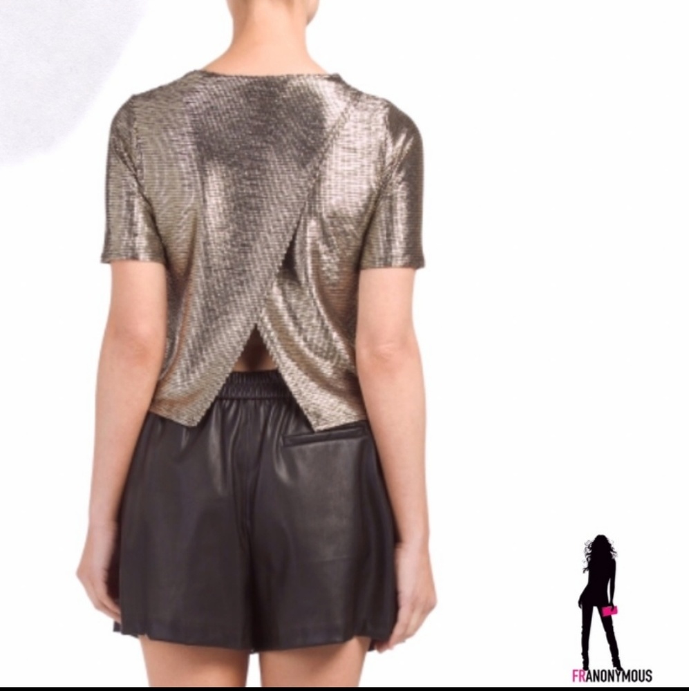 Gold Metallic Crop Top - Picture 2 of 4